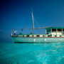 Safari Dhoni1, traditionelles Boot für längere Tauchsafaris umgerüstet.  © Wolfgang Herath